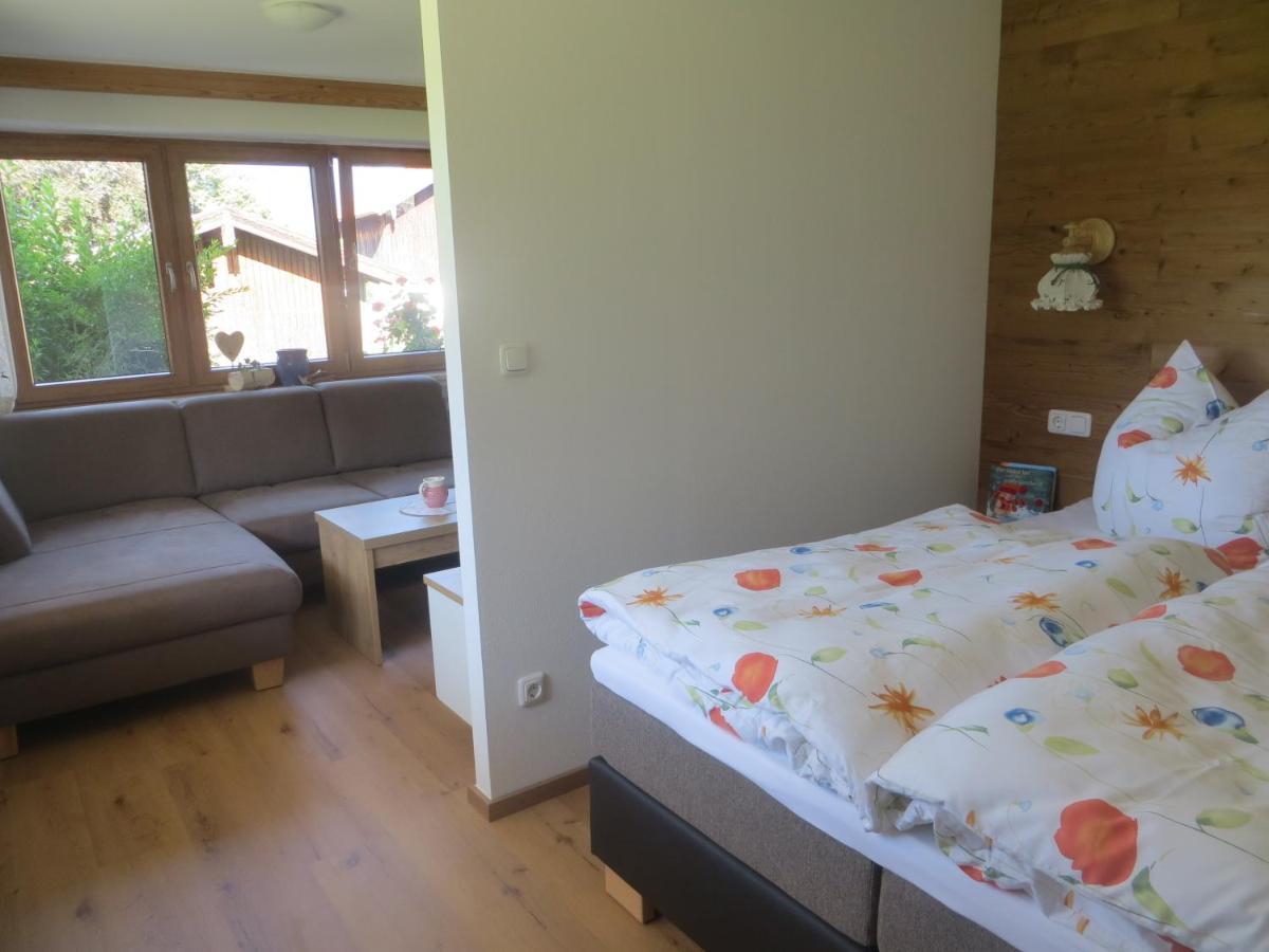 Apartamento Beim Broi Inkl Chiemgau-Karte Ruhpolding Exterior foto